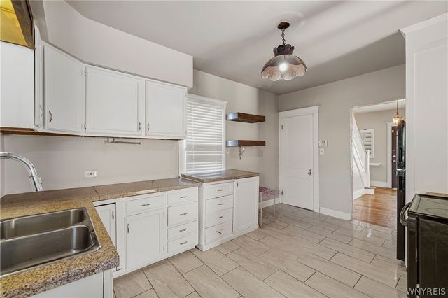 2526 Walnut Avenue, Niagara Falls, NY 14301