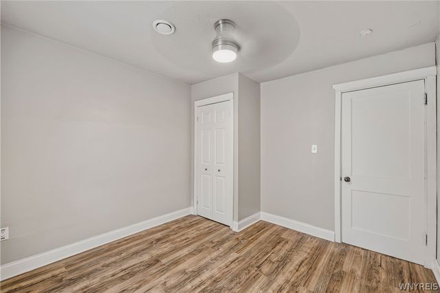 2526 Walnut Avenue, Niagara Falls, NY 14301