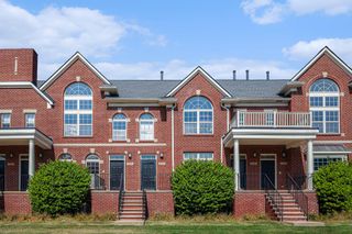 3253 Newbury Place, City Of Troy, MI 48084