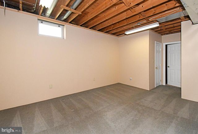 1207 TOWNSHIP LINE RD, Phoenixville, PA 19460