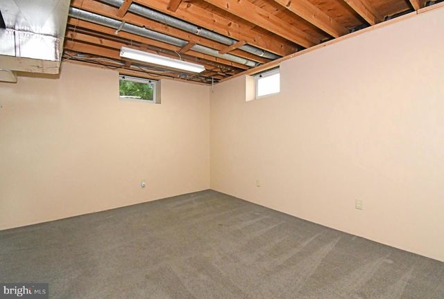 1207 TOWNSHIP LINE RD, Phoenixville, PA 19460