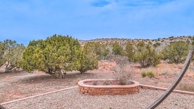 255 Diamond Tail Road, Placitas, NM 87043