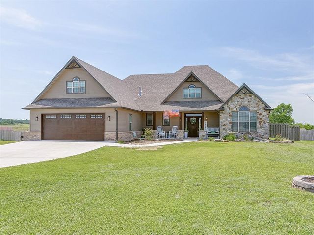 11656 Carefree Lane, Shawnee, OK 74804