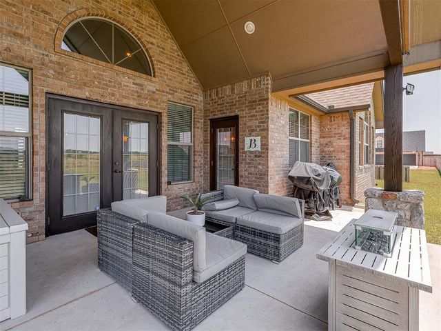 11656 Carefree Lane, Shawnee, OK 74804