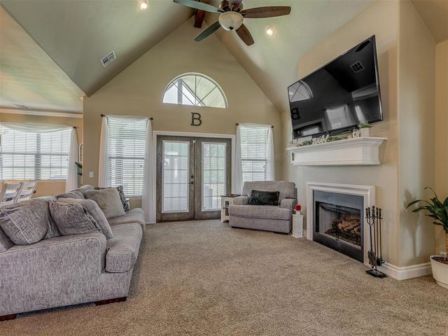 11656 Carefree Lane, Shawnee, OK 74804