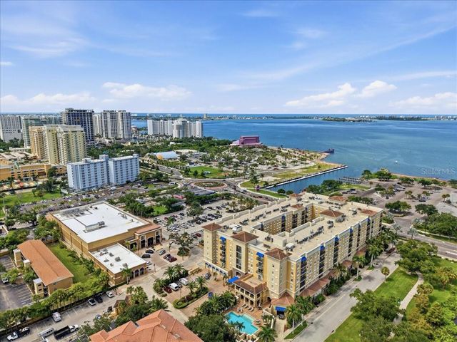 1064 N TAMIAMI TRAIL 1206, Sarasota, FL 34236