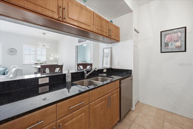 1064 N TAMIAMI TRAIL 1206, Sarasota, FL 34236