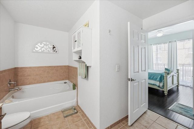 1064 N TAMIAMI TRAIL 1206, Sarasota, FL 34236