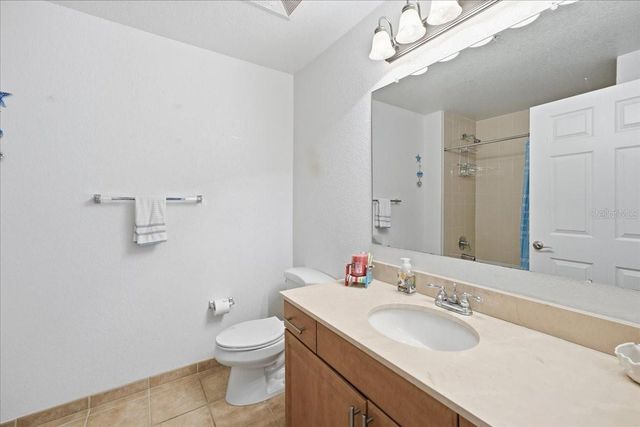 1064 N TAMIAMI TRAIL 1206, Sarasota, FL 34236