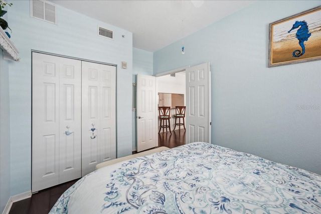 1064 N TAMIAMI TRAIL 1206, Sarasota, FL 34236