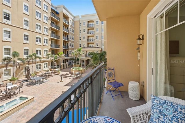 1064 N TAMIAMI TRAIL 1206, Sarasota, FL 34236