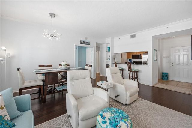 1064 N TAMIAMI TRAIL 1206, Sarasota, FL 34236