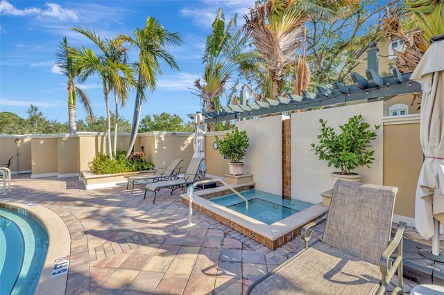 1064 N TAMIAMI TRAIL 1206, Sarasota, FL 34236