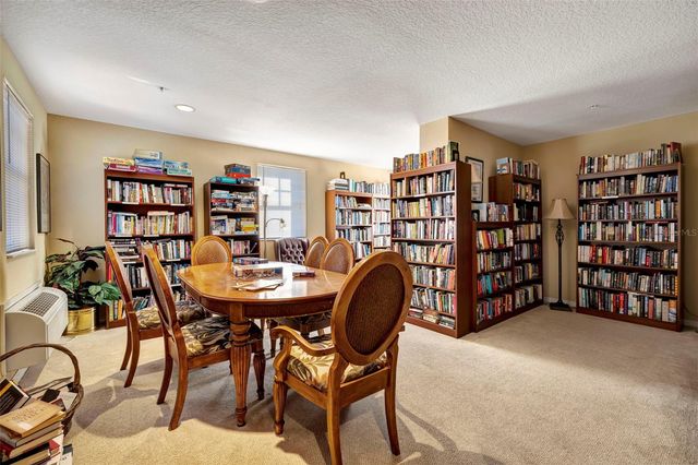 1064 N TAMIAMI TRAIL 1206, Sarasota, FL 34236