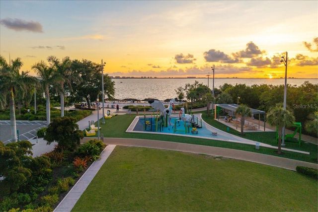 1064 N TAMIAMI TRAIL 1206, Sarasota, FL 34236