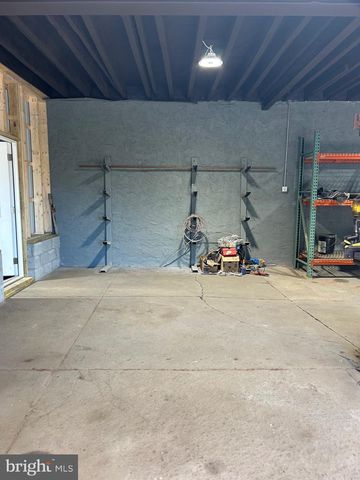 6216 W GIRARD AVE #FRONT, Philadelphia, PA 19151