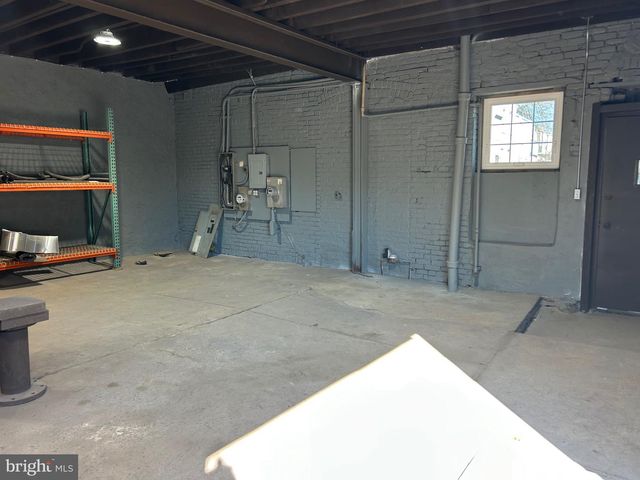 6216 W GIRARD AVE #FRONT, Philadelphia, PA 19151