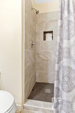 700 W Beach Boulevard 107, Gulf Shores, AL 36542