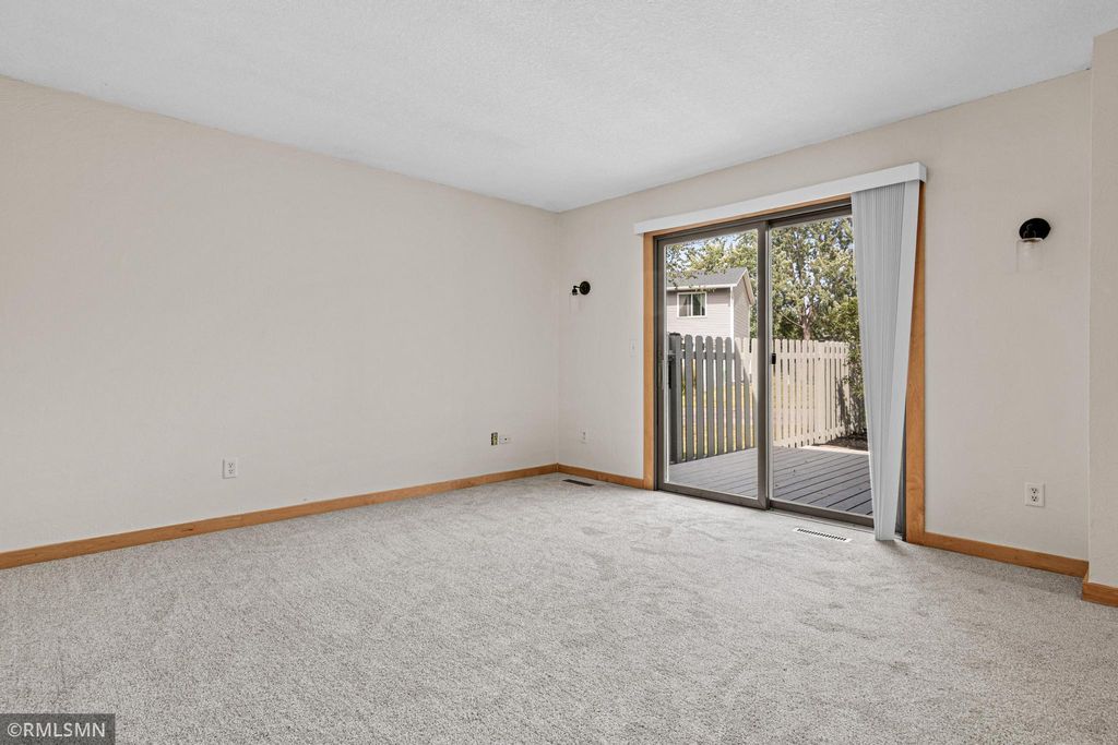7688 Dunmore Road, Woodbury, MN 55125 — photo 3
