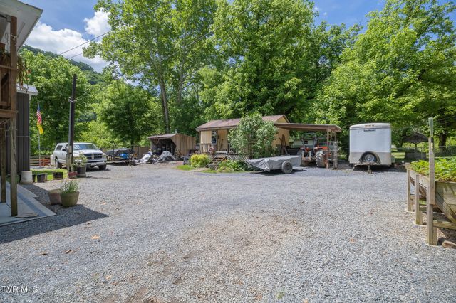 17088 North Fork River Road, Abingdon, VA 24210