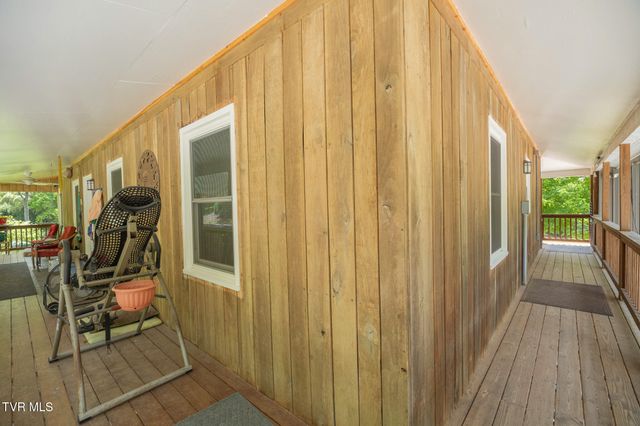 17088 North Fork River Road, Abingdon, VA 24210