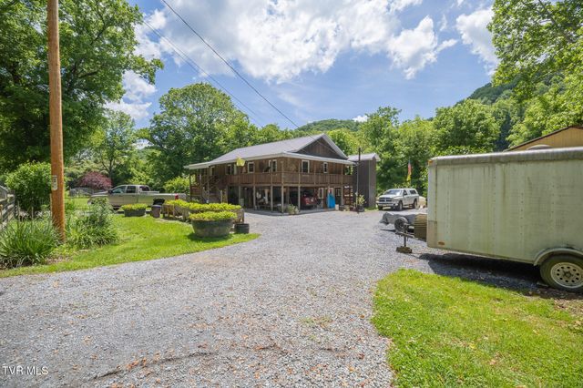 17088 North Fork River Road, Abingdon, VA 24210