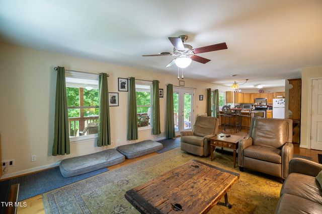 17088 North Fork River Road, Abingdon, VA 24210