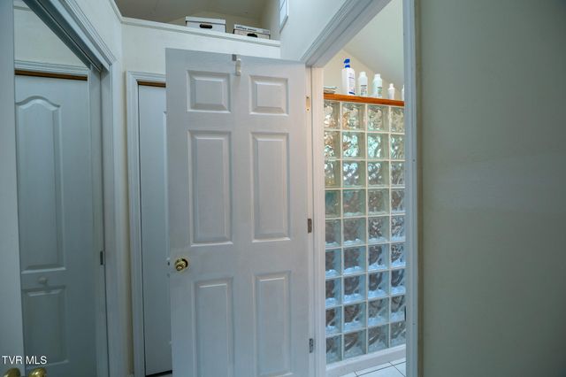 17088 North Fork River Road, Abingdon, VA 24210