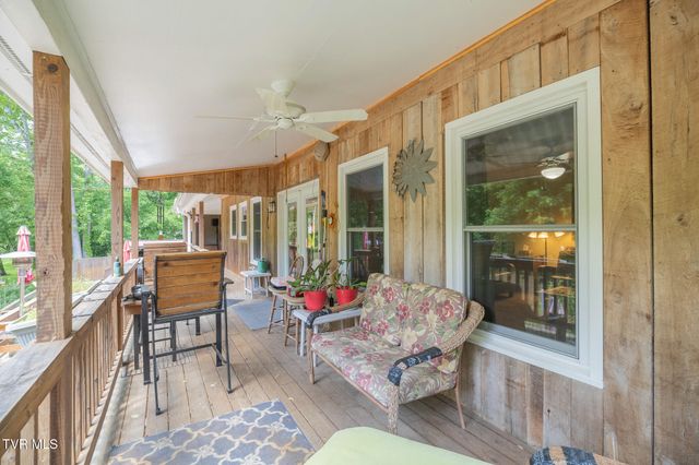 17088 North Fork River Road, Abingdon, VA 24210