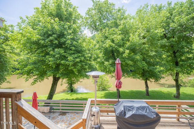17088 North Fork River Road, Abingdon, VA 24210