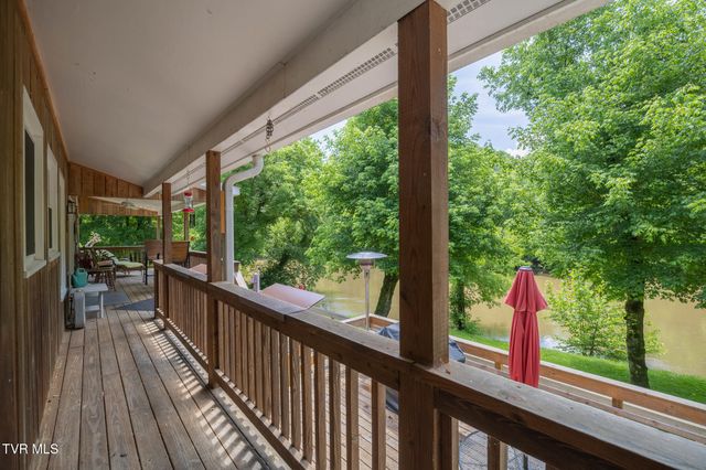 17088 North Fork River Road, Abingdon, VA 24210