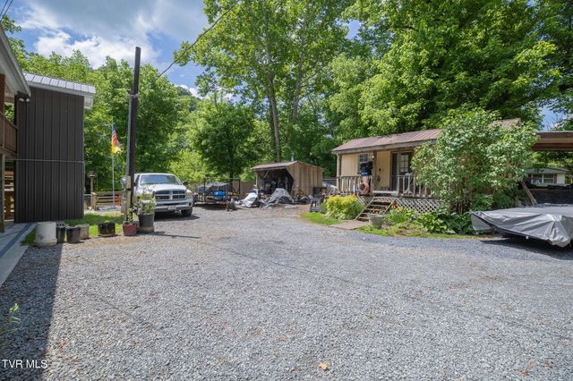 17088 North Fork River Road, Abingdon, VA 24210
