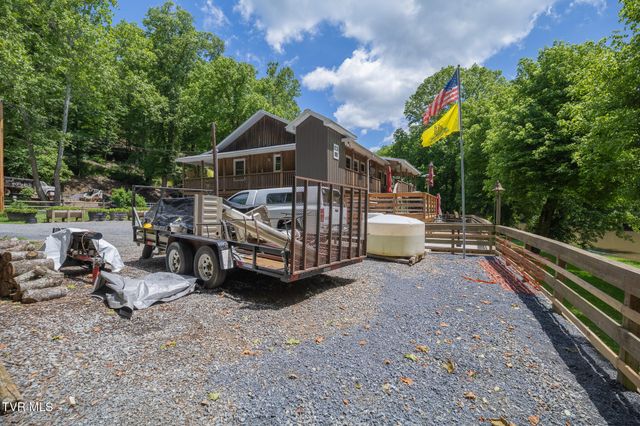 17088 North Fork River Road, Abingdon, VA 24210