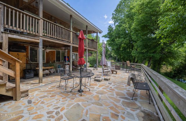 17088 North Fork River Road, Abingdon, VA 24210