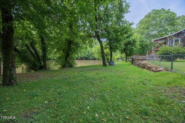 17088 North Fork River Road, Abingdon, VA 24210
