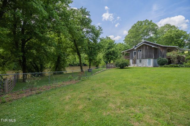 17088 North Fork River Road, Abingdon, VA 24210