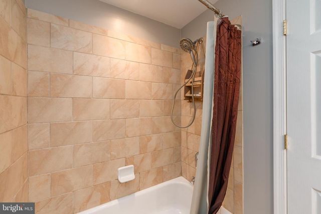1825 LIGHT ST, Baltimore, MD 21230