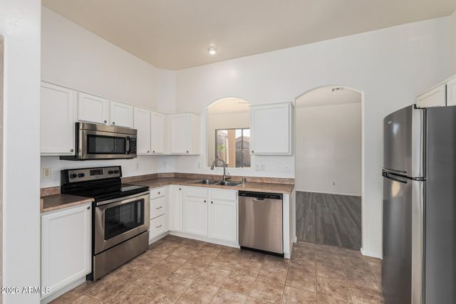 12579 W CLARENDON Avenue, Avondale, AZ 85392