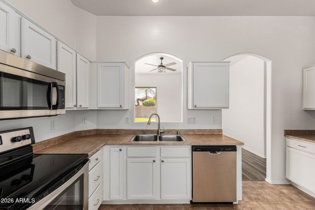 12579 W CLARENDON Avenue, Avondale, AZ 85392