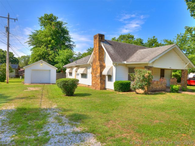 2812 W 37th Place, Tulsa, OK 74107