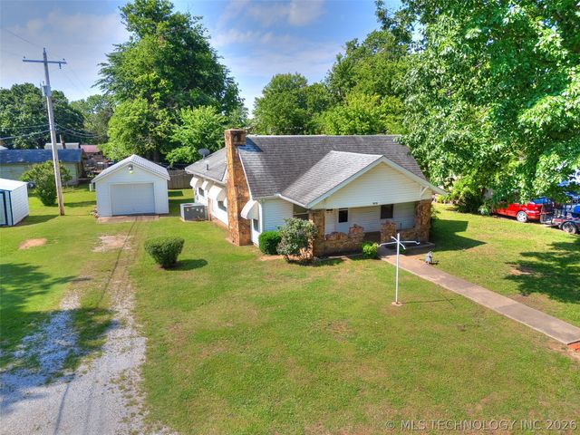 2812 W 37th Place, Tulsa, OK 74107
