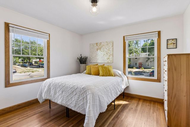 5950 Upton Avenue S, Minneapolis, MN 55410