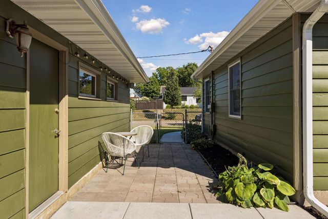5950 Upton Avenue S, Minneapolis, MN 55410