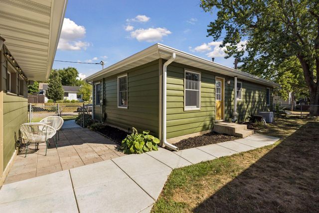 5950 Upton Avenue S, Minneapolis, MN 55410