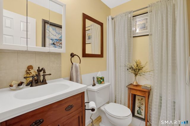 1 Riverview Drive B, East Windsor, CT 06088