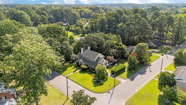 1301 Summit Avenue, Washington, NC 27889