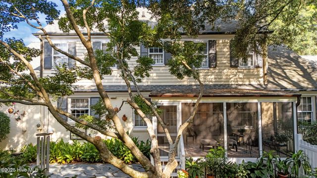 1301 Summit Avenue, Washington, NC 27889