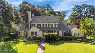 1301 Summit Avenue, Washington, NC 27889