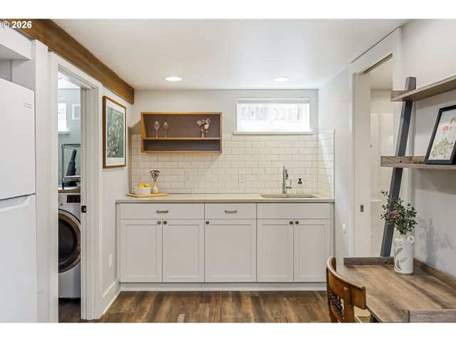 6615 Ne 26TH Ave, Portland, OR 97211