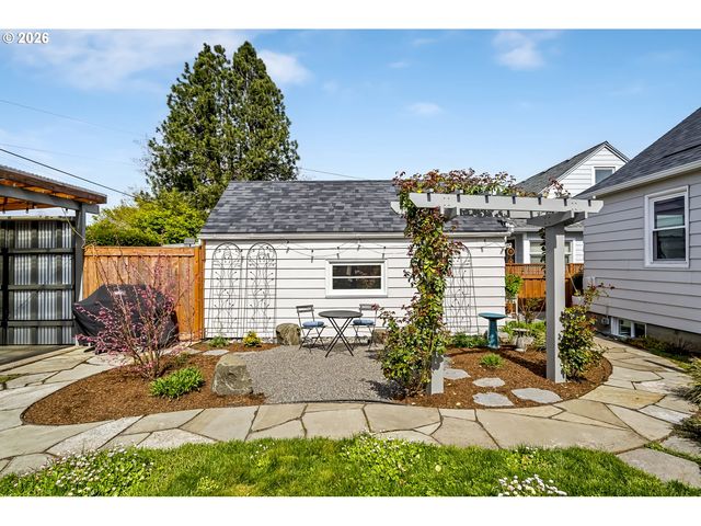 6615 Ne 26TH Ave, Portland, OR 97211